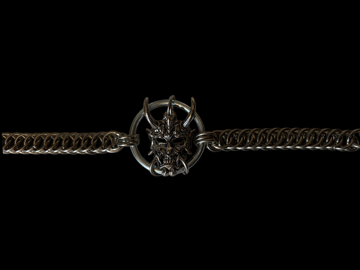 Unisex pant chain